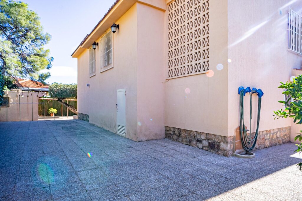 2764515911724-45.jpg